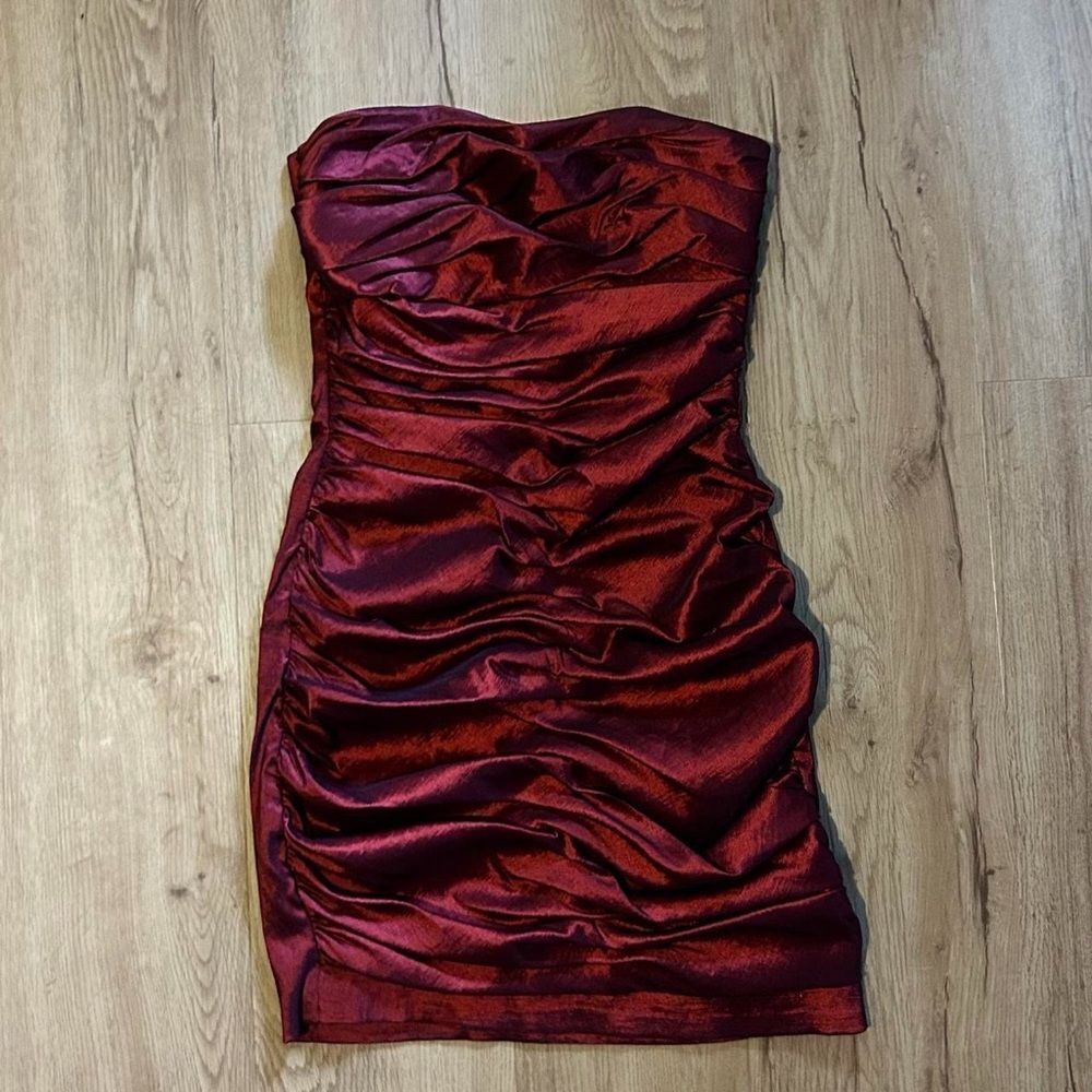 Vintage Jessica McClintock Red Bodycon Strapless Mini Dress // vampire goth